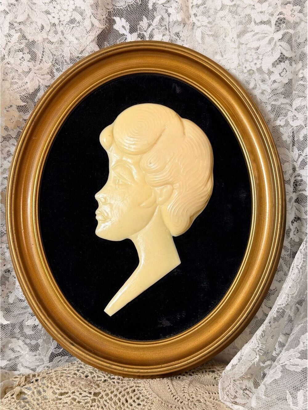 Vintage-style cameo wall art